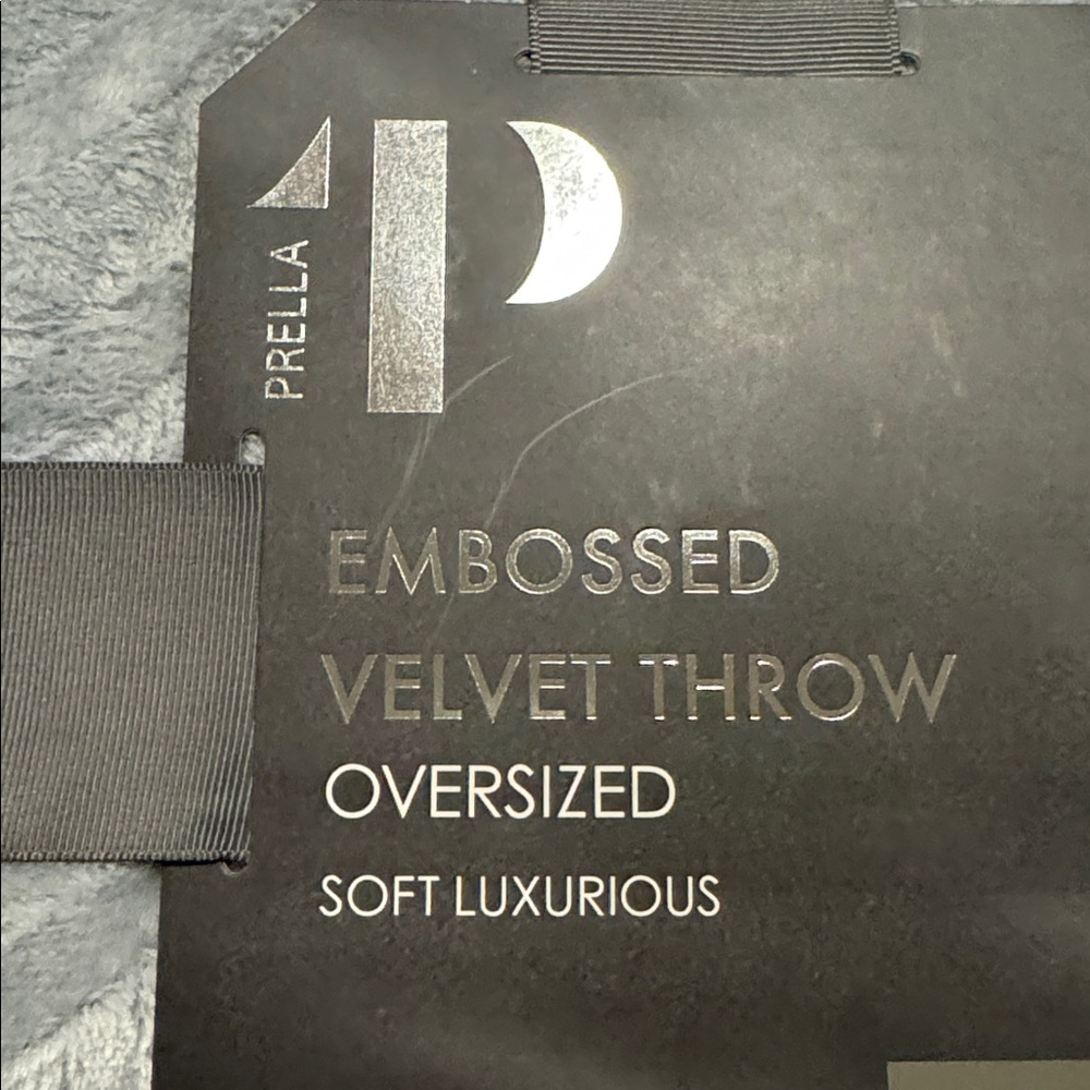Prella Gray Embossed Velvet Throw New in package - Picture 3 of 4